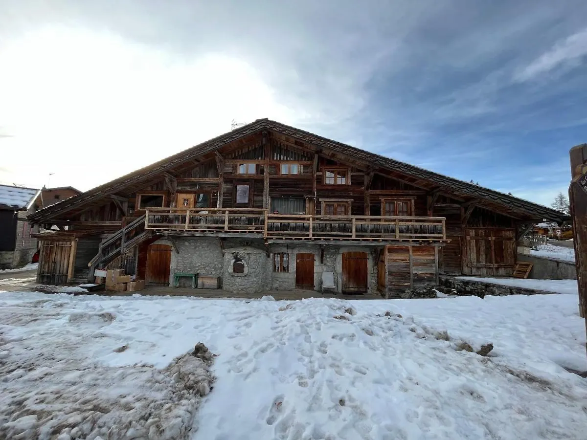 Appartement Cosy 3 Chambres, Centre-Ville, Proche Pistes, Parking, Wifi - Fr-1-572-273 Araches-la-Frasse 0*,  France